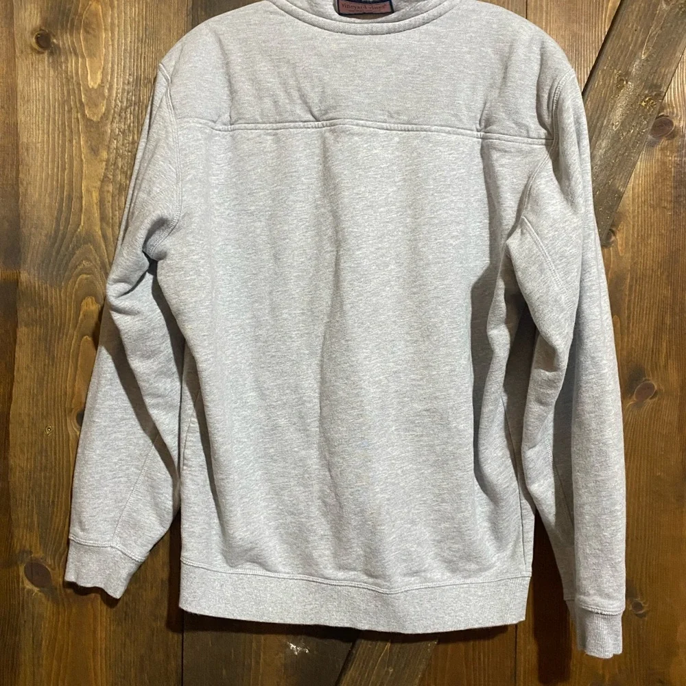 Vineyard Vines Grey Quarter Zip Pull Over, size S, smoke free home - Picture 4 of 4